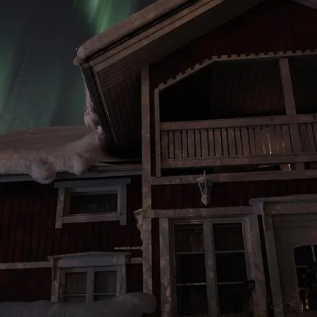 Nordic Red Hosted By Hygge Host