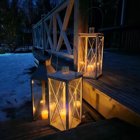 アパート Nordic Red Hosted By Hygge Host ロヴァニエミ