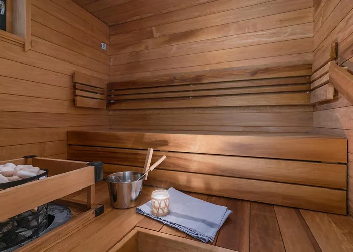 Nordic Red Hosted By Hygge Host *