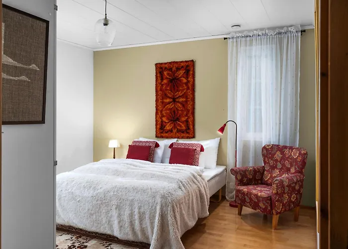 Nordic Red Hosted By Hygge Host * רובניימי