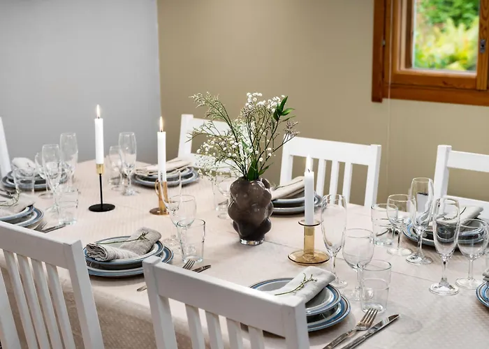 Nordic Red Hosted By Hygge Host דירה