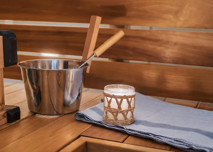 Nordic Red Hosted By Hygge Host דירה